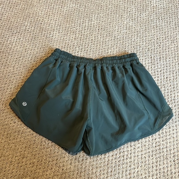 lululemon athletica shorts 8 Tall - Picture 3 of 3